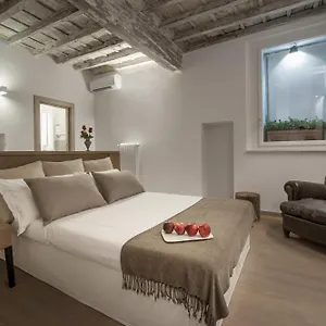 Raffaello Charmsuite Apartment Rome