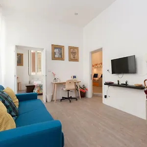 Vittorio Emanuele By Interhome Apartment Rome