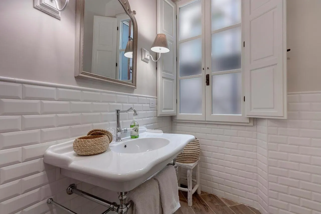 Lambert Apartment Florence