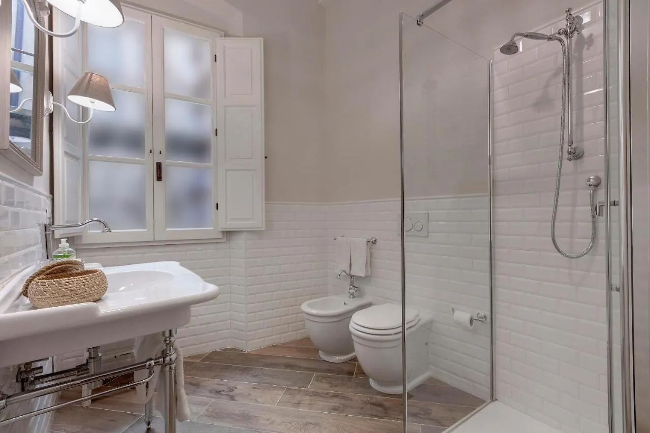 Lambert Apartment Florence Italy
